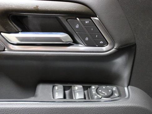 New 2026 GMC Sierra 2500 Denali w/ Denali Reserve Package image 19