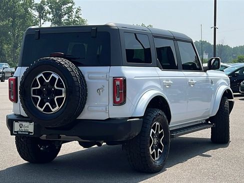 Used 2024 Ford Bronco Outer Banks image 5