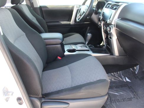 Certified 2022 Toyota 4Runner SR5 RWD image 22