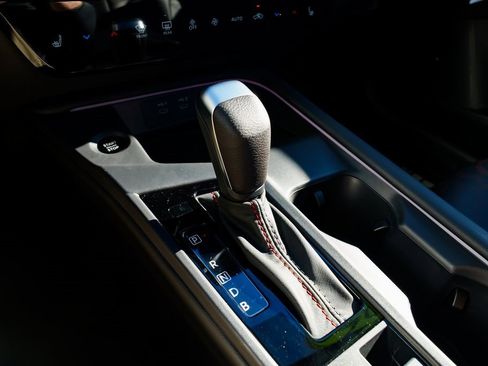 New 2026 Nissan Sentra SR w/ SR Premium Package image 17