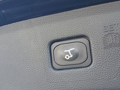 Used 2023 Ford Edge ST-Line AWD/4WD image 8