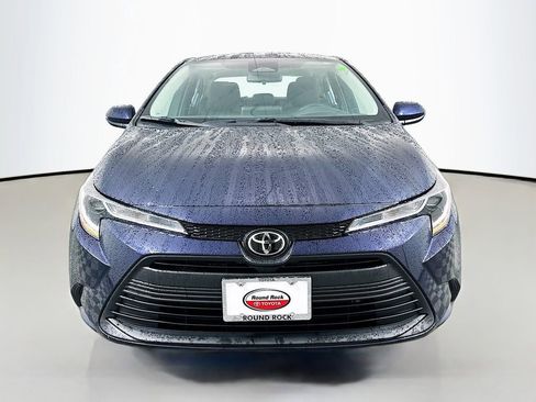 Used 2024 Toyota Corolla LE image 2