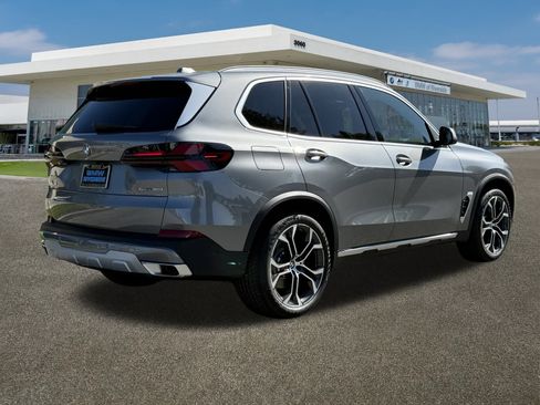 New 2026 BMW X5 sDrive40i w/ Executive Package image 11