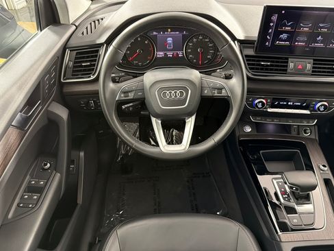 Used 2023 Audi Q5 2.0T Premium AWD/4WD image 13