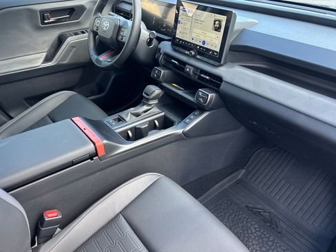 Used 2026 Toyota RAV4 FWD image 18