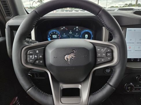 New 2026 Ford Bronco Outer Banks w/ Sasquatch Package AWD/4WD image 19