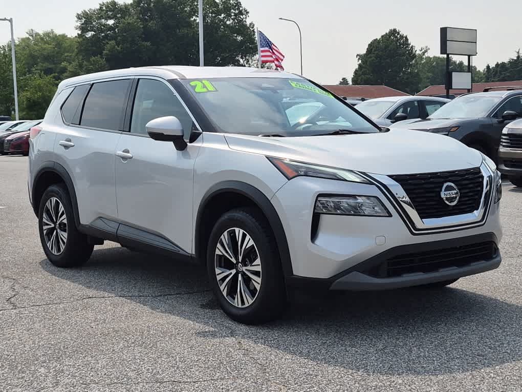 Used 2021 Nissan Rogue SV AWD/4WD image 2