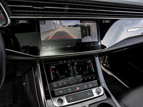 Used 2022 Audi Q8 Premium Plus AWD/4WD image 27