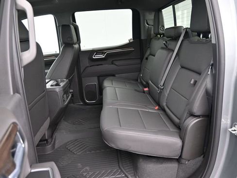 New 2026 Chevrolet Silverado 1500 LT image 28