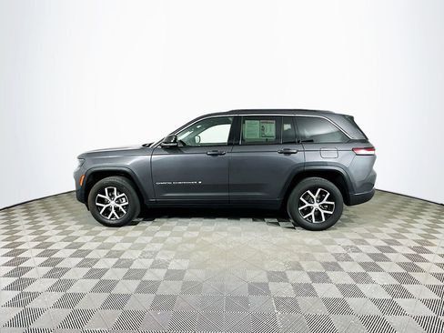 Certified 2024 Jeep Grand Cherokee Limited AWD/4WD image 6