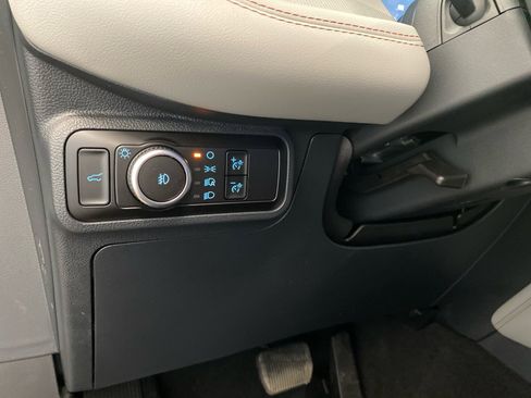 New 2026 Ford Explorer Active image 42