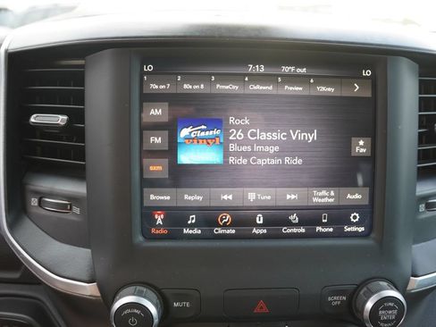 Used 2019 RAM 1500 Big Horn AWD/4WD image 5