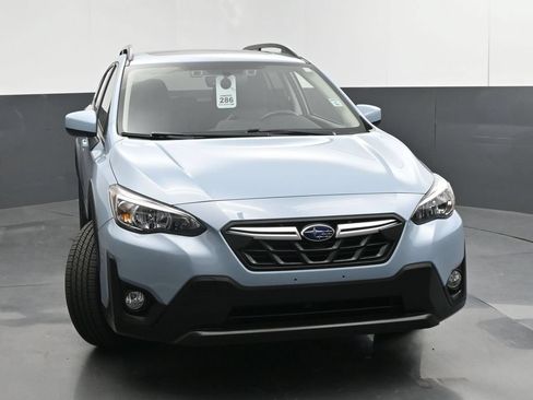 Used 2022 Subaru Crosstrek 2.0i Premium w/ Moonroof Package AWD/4WD image 37