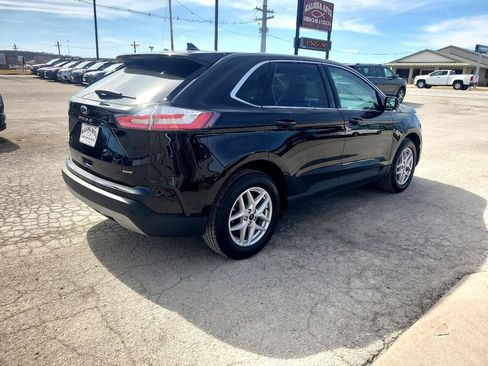 Used 2024 Ford Edge SEL image 6