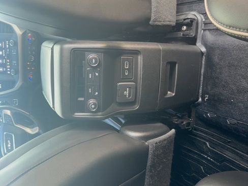 Used 2020 GMC Acadia Denali image 14