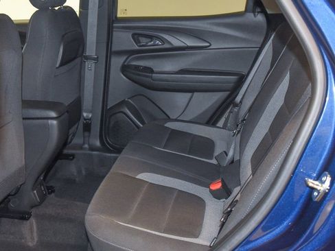 Used 2022 Chevrolet TrailBlazer LT w/ Convenience Package image 4