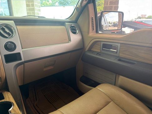 Used 2011 Ford F150 Lariat w/ Lariat Chrome Pkg RWD image 21
