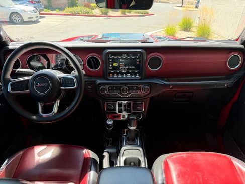 Used 2023 Jeep Wrangler Unlimited Rubicon 4xe AWD/4WD image 12