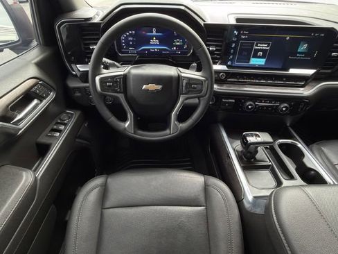 Certified 2023 Chevrolet Silverado 1500 LTZ image 12