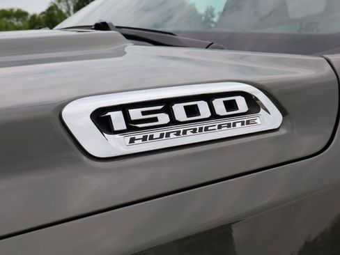 Used 2026 RAM 1500 Laramie AWD/4WD image 6