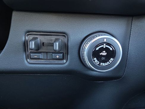 New 2025 Lincoln Navigator L Reserve w/ Jet Appearance Package AWD/4WD image 20