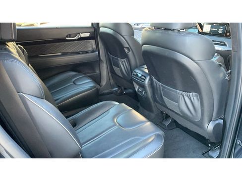 Used 2020 Hyundai Palisade Limited image 16