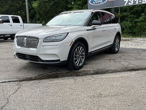 Used 2022 Lincoln Corsair FWD image 3