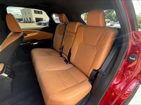 Used 2024 Lexus RX 350 Premium w/ Accessory Package (Z1) AWD/4WD image 22