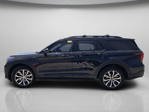 Used 2025 Ford Explorer ST-Line AWD/4WD image 20