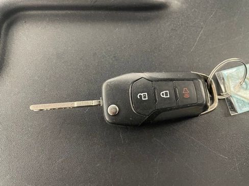 Used 2023 Ford F150 XL image 18