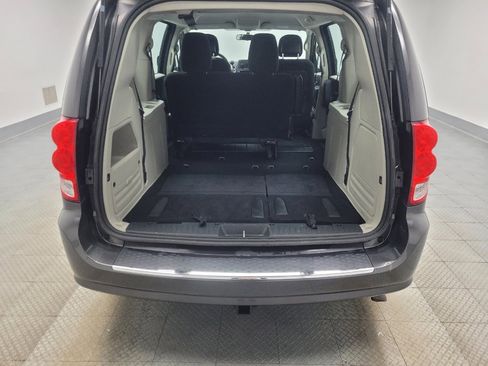 Used 2015 Dodge Grand Caravan American Value Package image 29