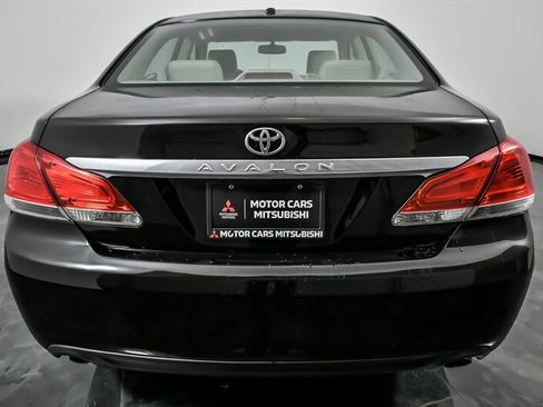 Used 2012 Toyota Avalon image 10