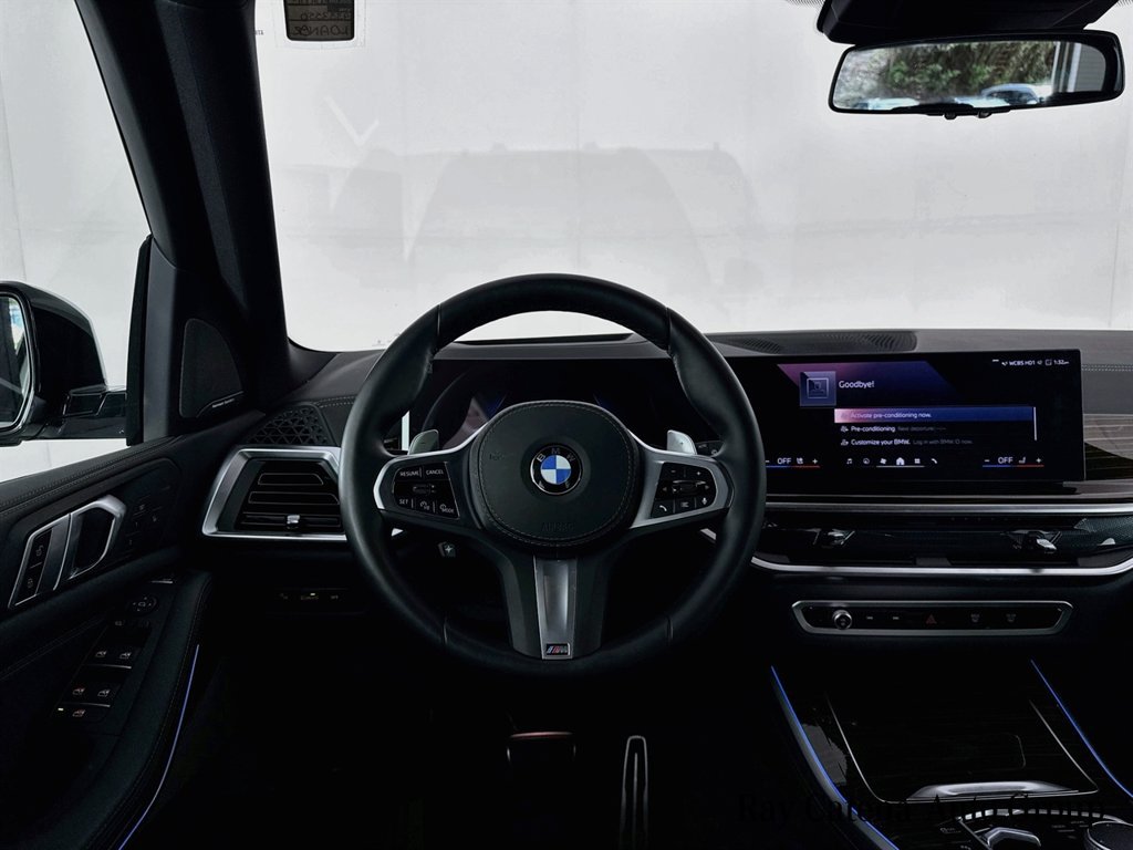 Used 2026 BMW X5 xDrive40i w/ M Sport Package AWD/4WD image 24