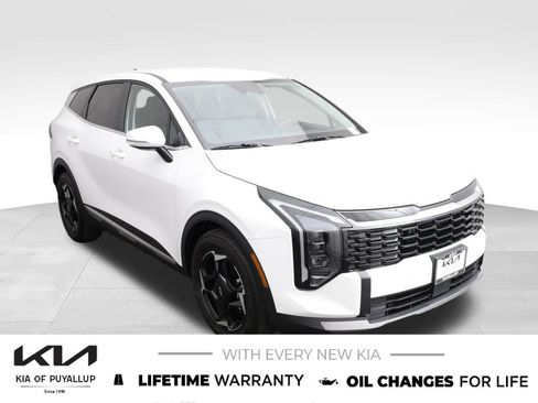 New 2026 Kia Sportage EX FWD image 3