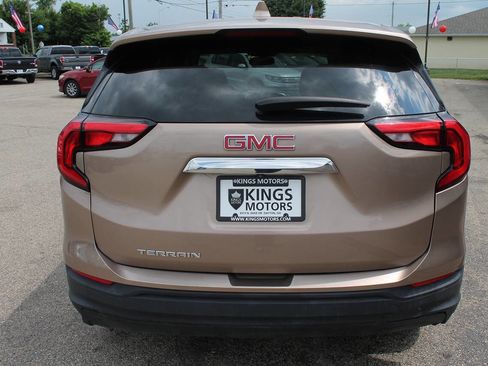 Used 2018 GMC Terrain SLE image 4