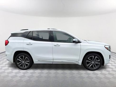 Used 2018 GMC Terrain Denali w/ Comfort Package image 4