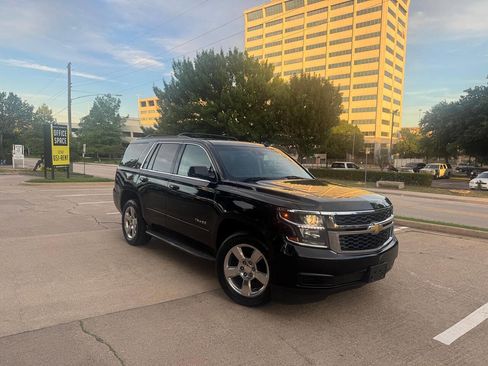 Used 2015 Chevrolet Tahoe LT w/ Max Trailering Package RWD image 2