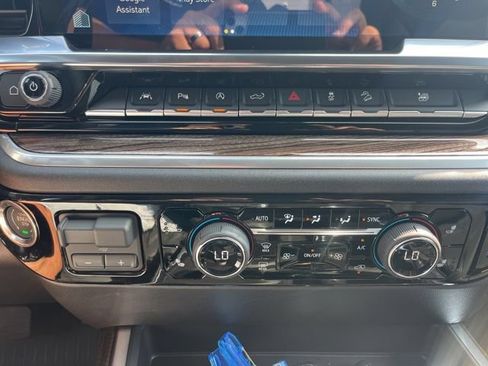 New 2026 Chevrolet Silverado 1500 RST w/ RST All Star Premium Package AWD/4WD image 38