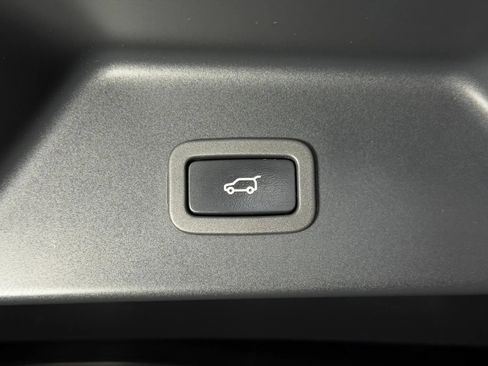 Used 2014 Land Rover Range Rover Autobiography AWD/4WD image 15