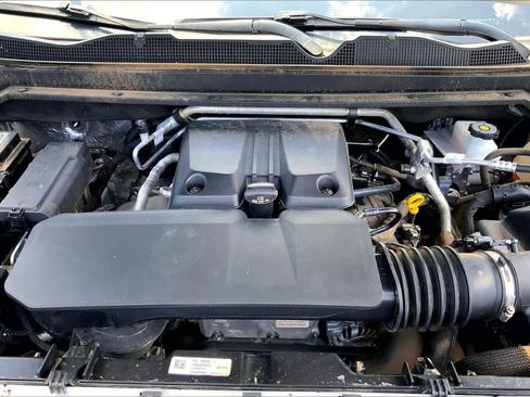 Used 2024 GMC Canyon AT4 w/ Technology Package AWD/4WD image 32