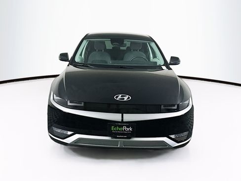 Used 2024 Hyundai Ioniq 5 SEL RWD image 2