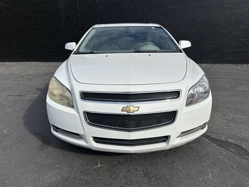 Used 2010 Chevrolet Malibu LT w/ HFV6 Engine Package image 2