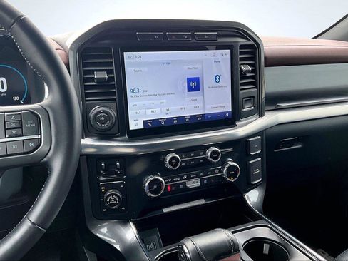 Used 2022 Ford F150 Lariat w/ Max Trailer Tow Package image 7