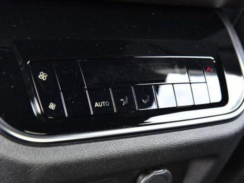 New 2026 Nissan Armada SL image 28