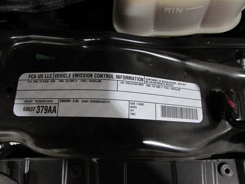 Used 2024 RAM ProMaster 2500 w/ Convenience Group image 22