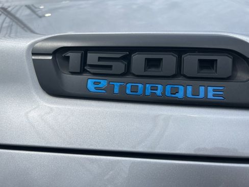 Used 2023 RAM 1500 Big Horn AWD/4WD image 9
