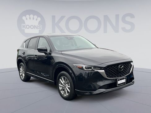 Used 2025 MAZDA CX-5 AWD 2.5 S w/ Preferred Package image 18