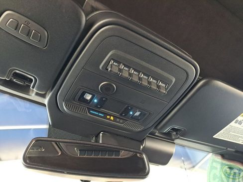 Used 2025 Ford Bronco Raptor AWD/4WD image 37
