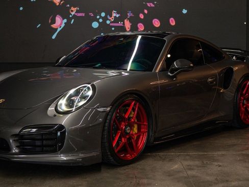 Used 2016 Porsche 911 4 Coupe AWD/4WD image 2