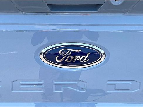 Used 2024 Ford F250 Lariat AWD/4WD image 27